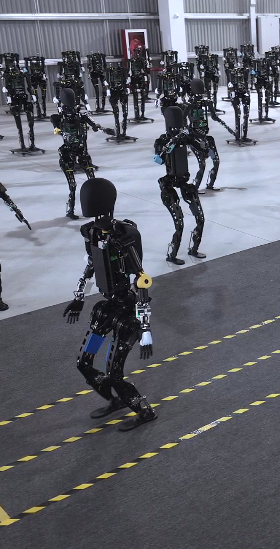 银河集团开启通用机器人商用量产